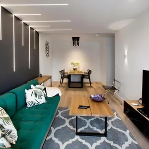 P&o Serviced Group Komputerowa Apartament Warszawa